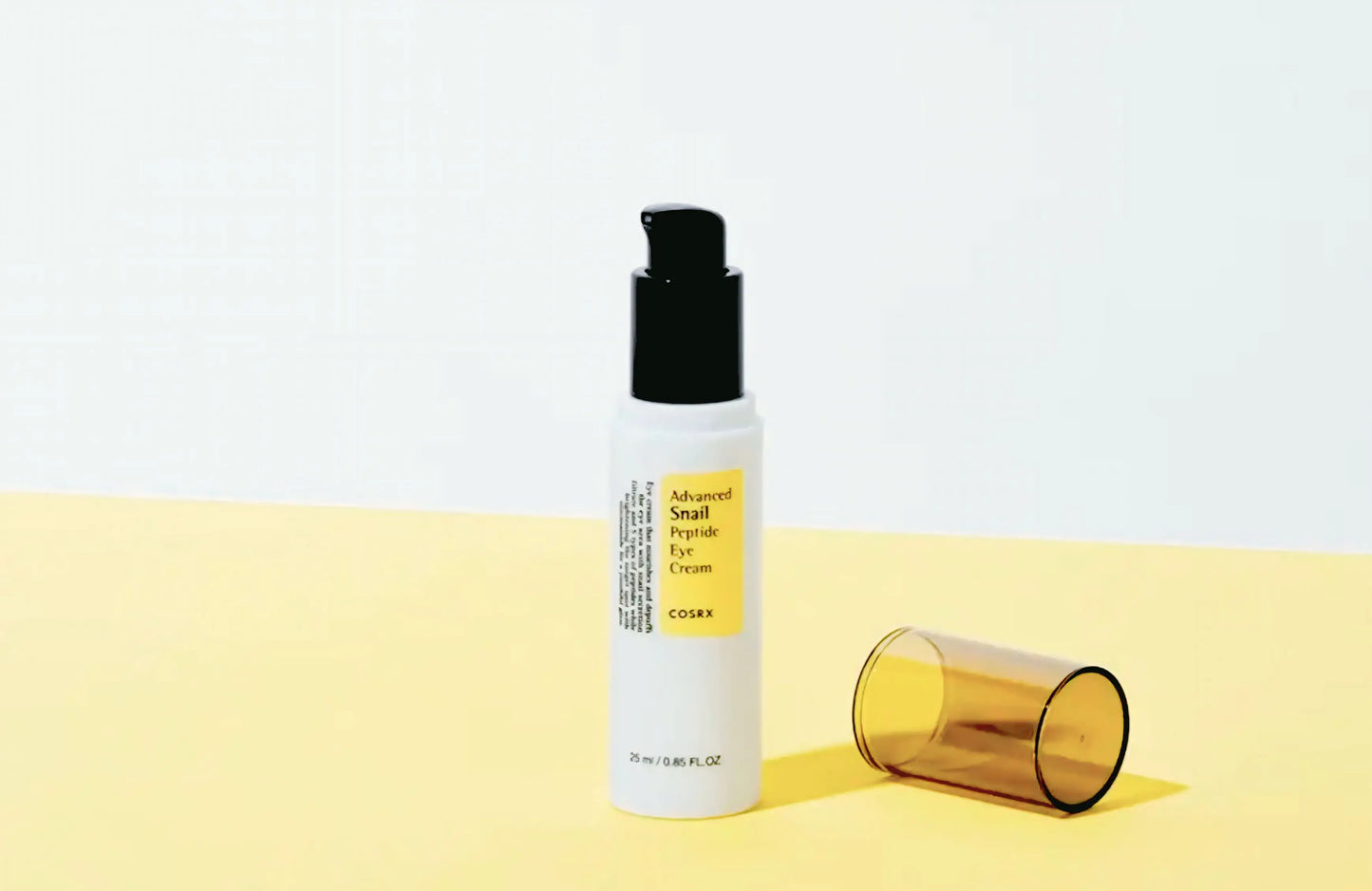 Advanced Snail Peptide Eye Cream da COSRX – creme de olhos k-beauty com mucina de caracol e péptidos para hidratação profunda, ação anti-idade e redução de papos e olheiras. Ideal para pele seca e madura. Cosmética coreana disponível em Portugal