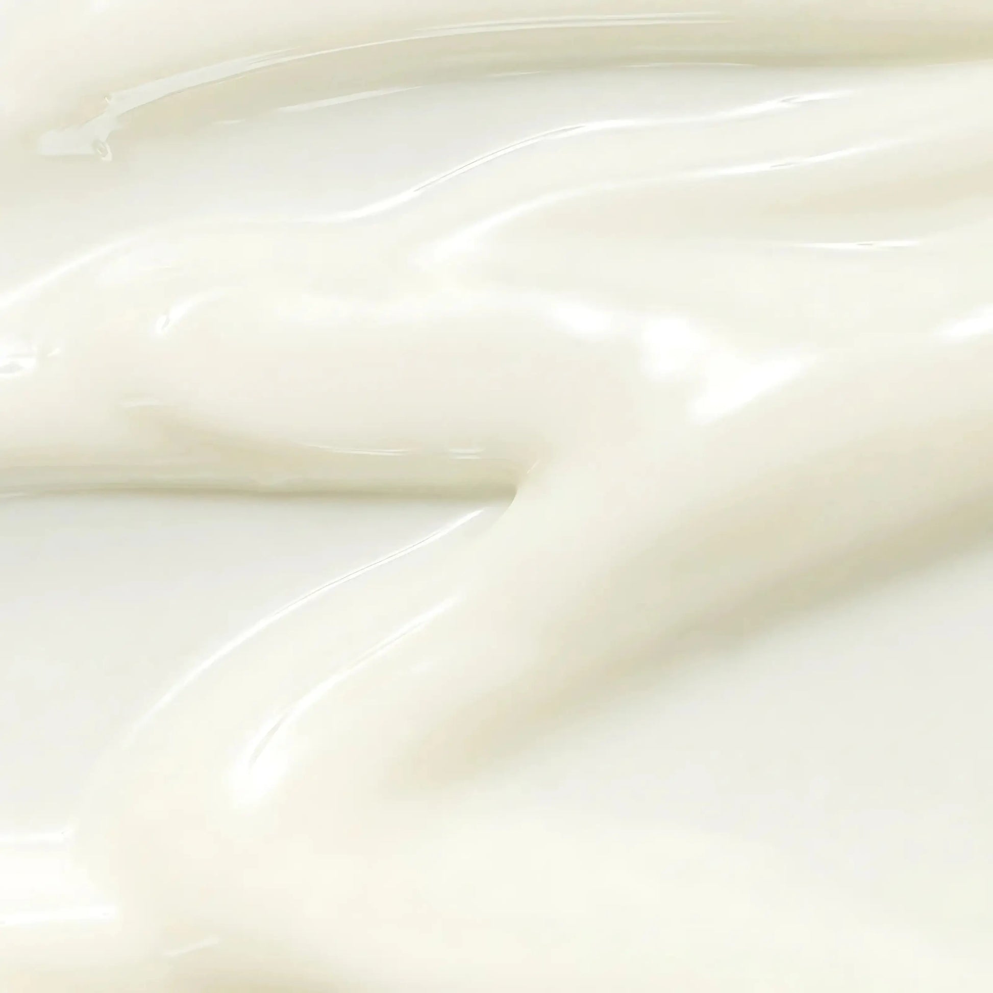 Close-up da textura do Beauty of Joseon Relief Sun: Rice + Probiotics – textura cremosa de rápida absorção, com arroz fermentado e probióticos, cosmética coreana, skincare k-beauty Portugal