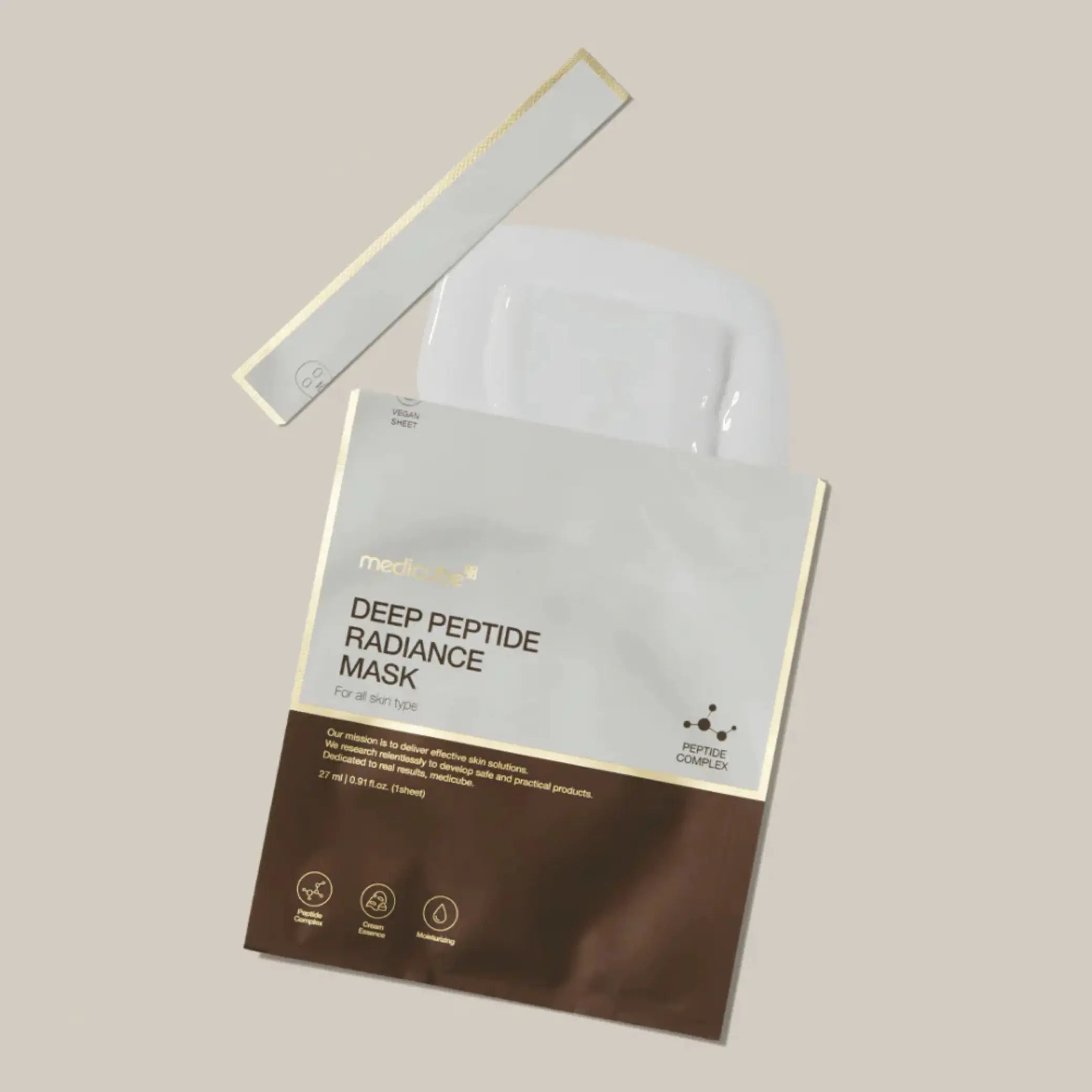 Deep Peptide Radiance Mask da Medicube em duas saquetas sobrepostas com sheet visível