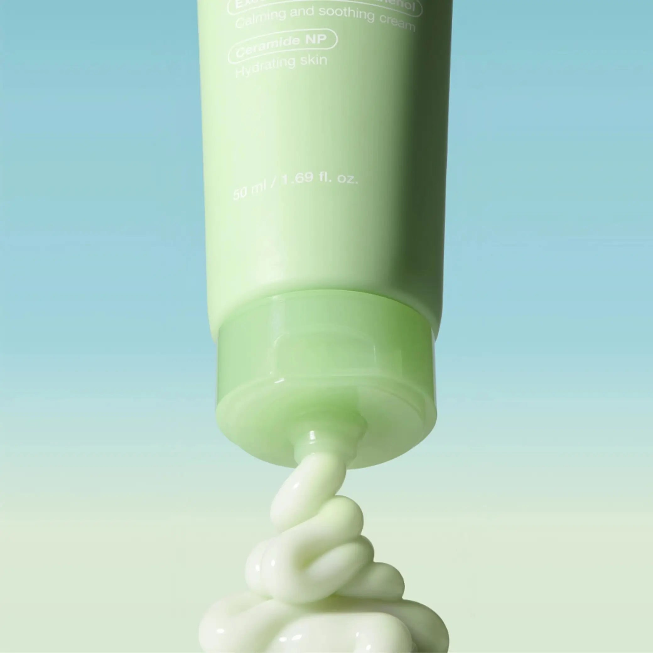 Medicube – Exosome Cica Cream, embalagem do creme calmante da linha Exosome Cica, cosmética coreana skincare Portugal