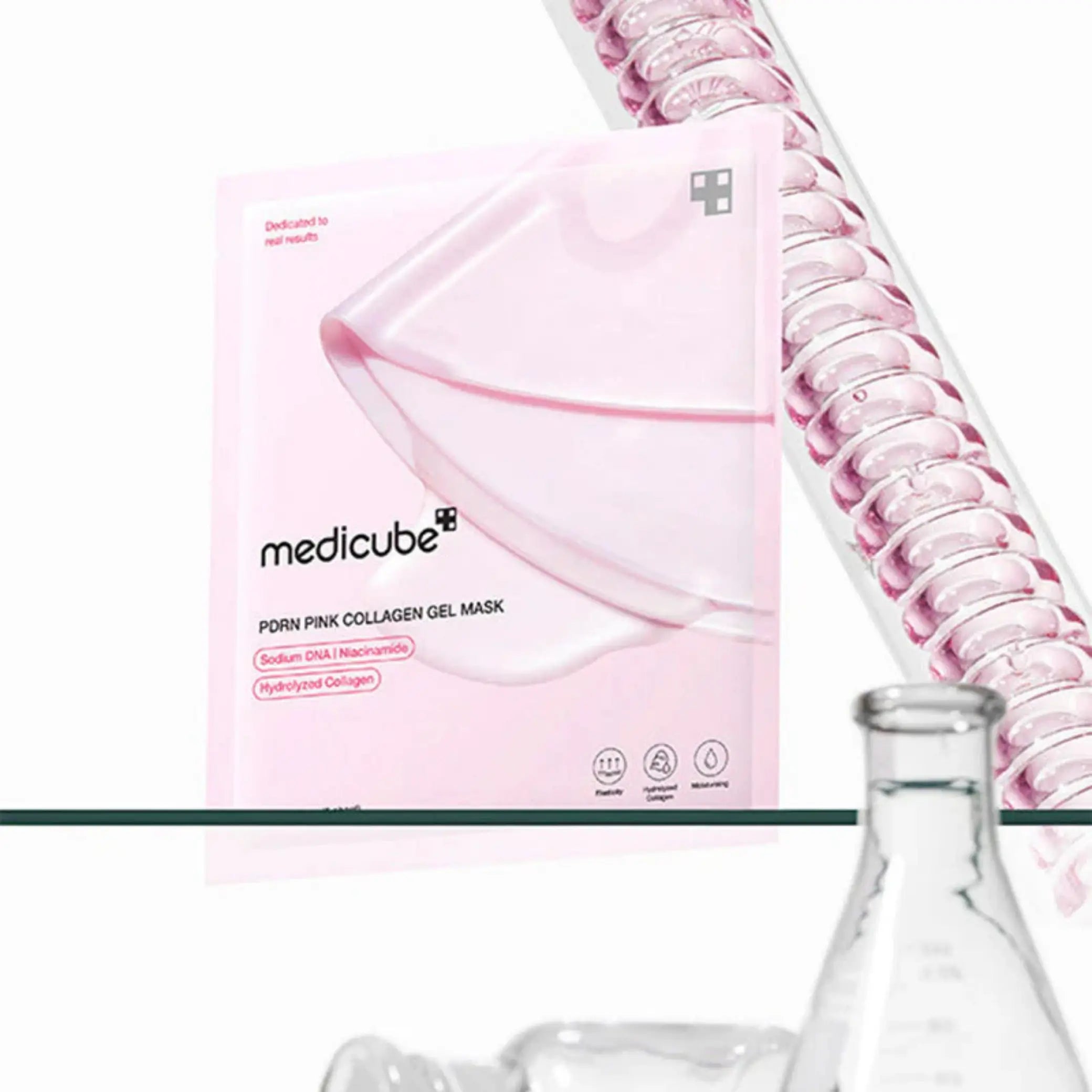 PDRN Pink Collagen Gel Mask da Medicube com elementos de laboratório