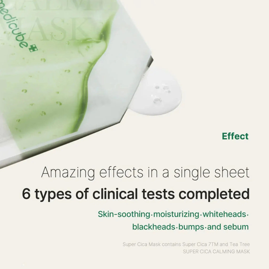 Super Cica Calming Mask da Medicube saqueta aberta com essencia visivel e texto sobre efeitos clinicos