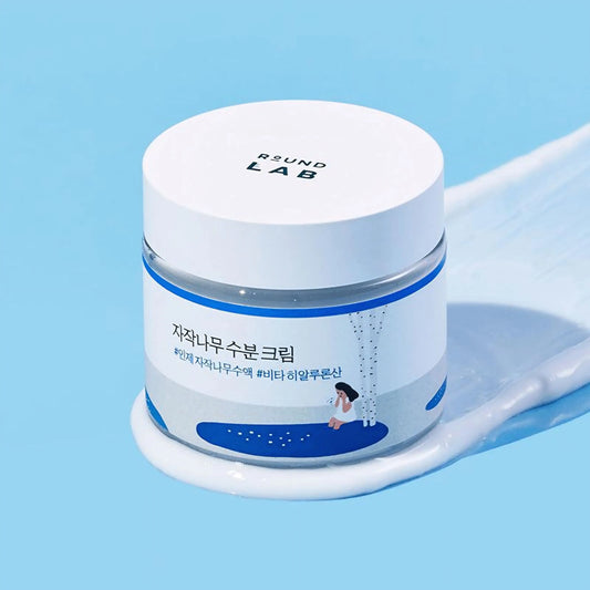 Round Lab Birch Juice Moisturizing Cream 80ml – creme hidratante coreano com seiva de bétula e ácido hialurónico, textura rica a ser espalhada, ideal para pele seca e sensível. Cosmética coreana e skincare k-beauty Portugal.