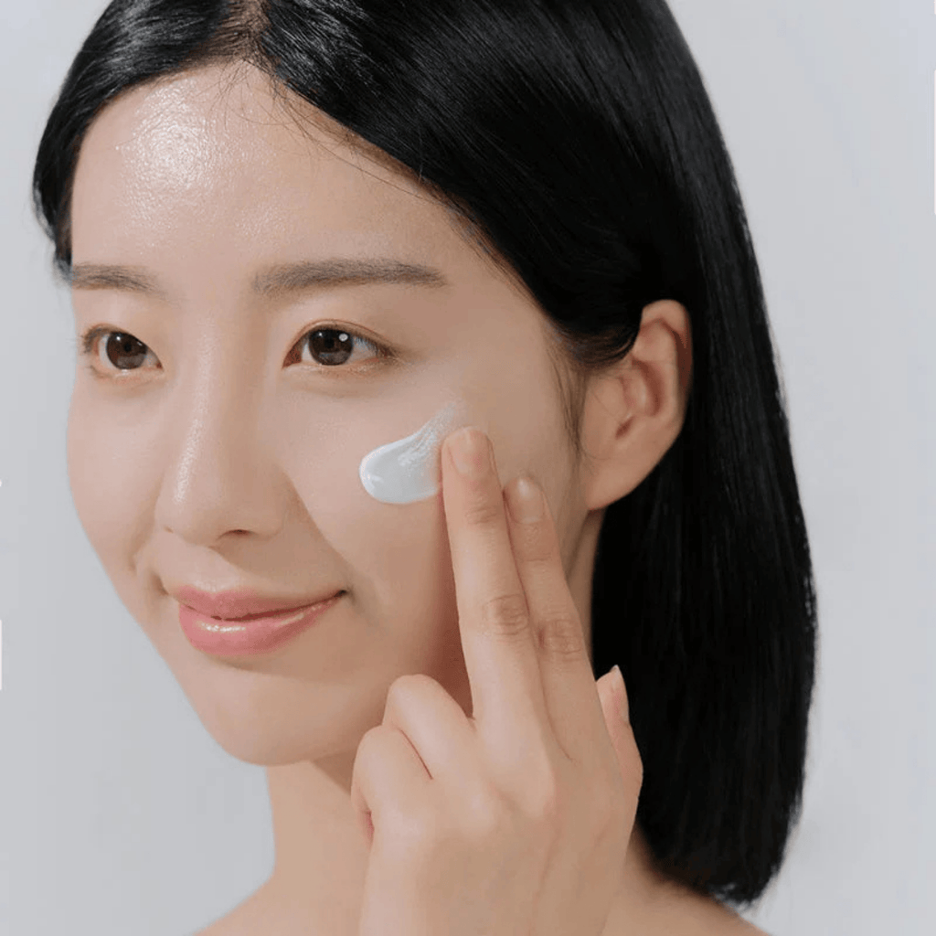 SKIN1004 Madagascar Centella Sun Serum protetor solar coreano com ácido hialurónico proteção PA++++ Portugal